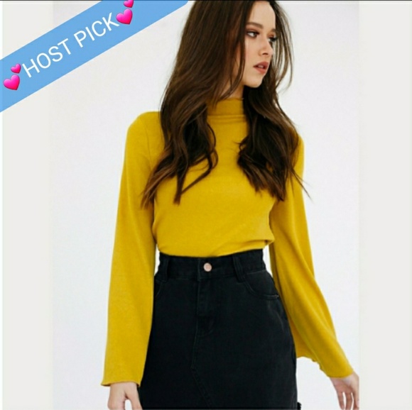 Tops - NWOT Bell Sleeve Yellow Tops
